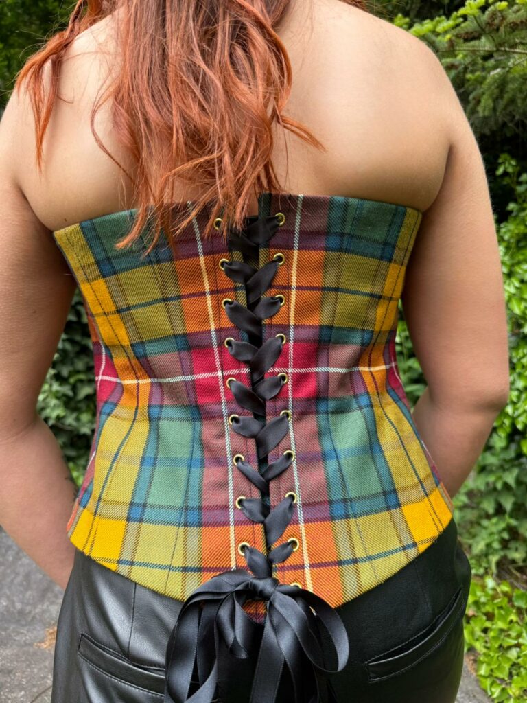 Corset en tartan - Corset Buchanan - tartan authentique écossais - fait main- Tenue médiévale